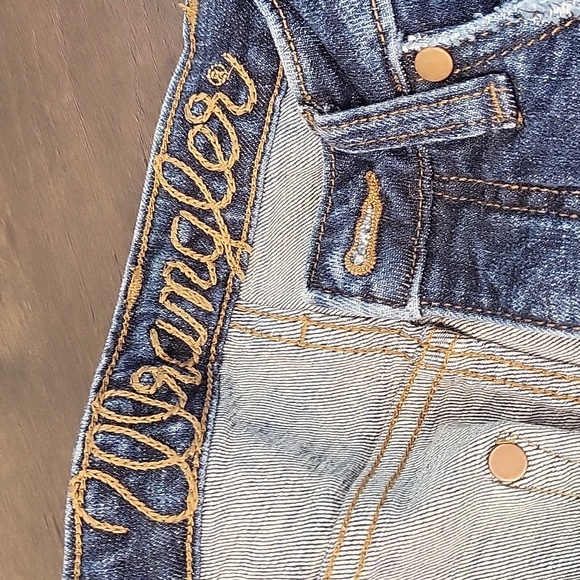 Wrangler High Rise Skinny Jean - Picture 6 of 6